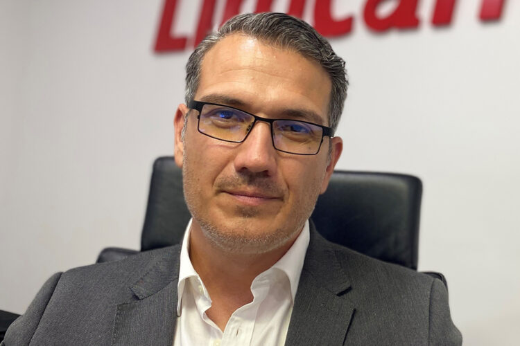 Juan Cerezo, director comercial de Lincamar