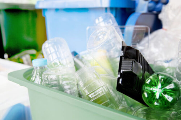 botellas-de-plastico-reciclaje-medio-ambiente-ley-de-residuos
