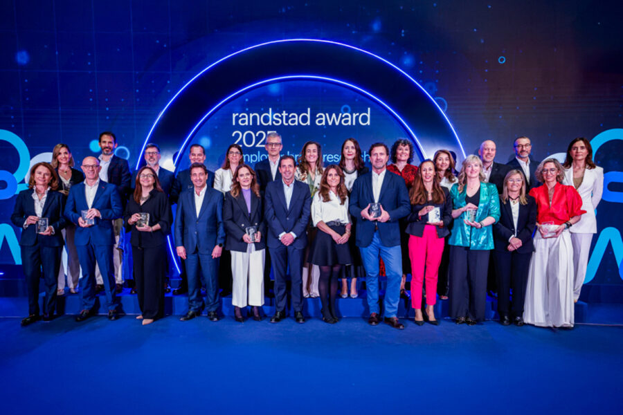 Foto familia ganadores