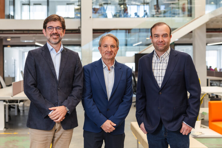 Fracttal adquiere a TCMAN