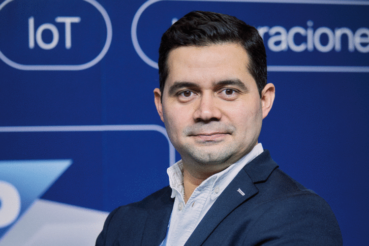Abelardo Oropeza, Fracttal
