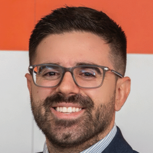 Alejandro González, Serveo